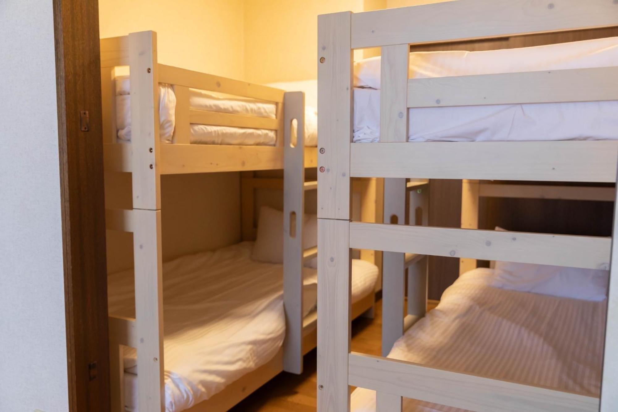 Zone Apartment *